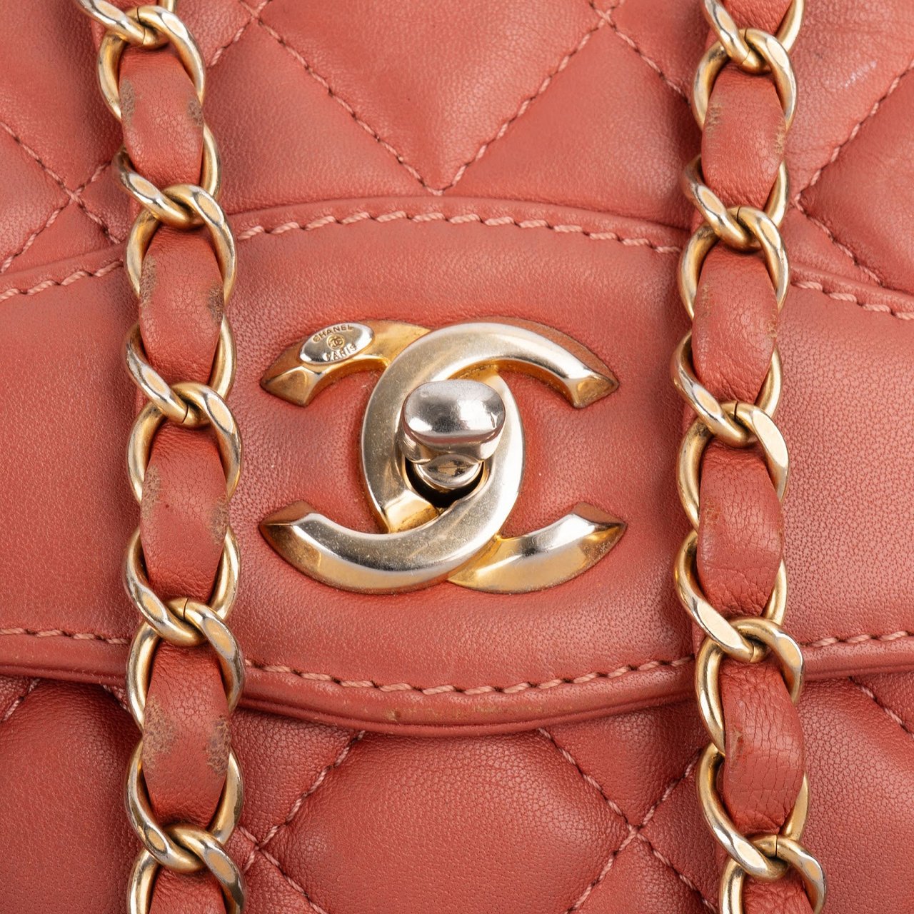 Chanel Quilted Lambskin Bicolor Diana Single Flap Crossbody Bag Divers