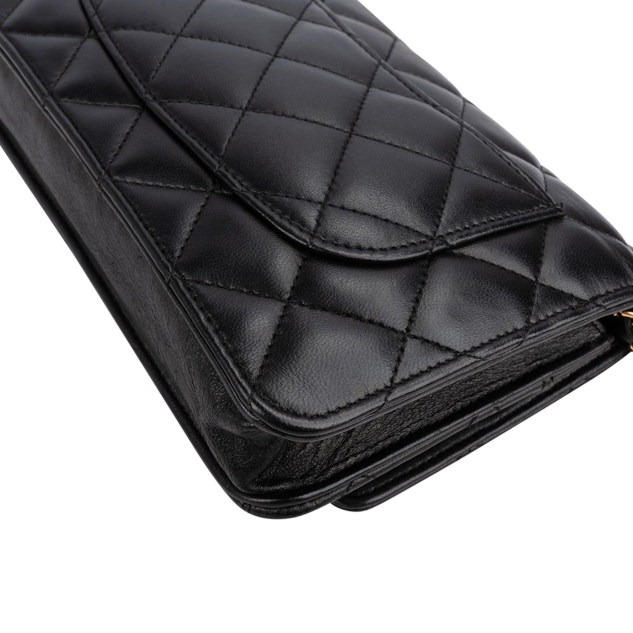 Chanel Quilted Lambskin Wallet On Chain Crossbody Bag Zwart