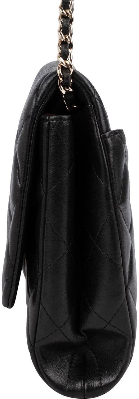 Chanel Quilted Lambskin Medium Single Flap Shoulder Bag Zwart