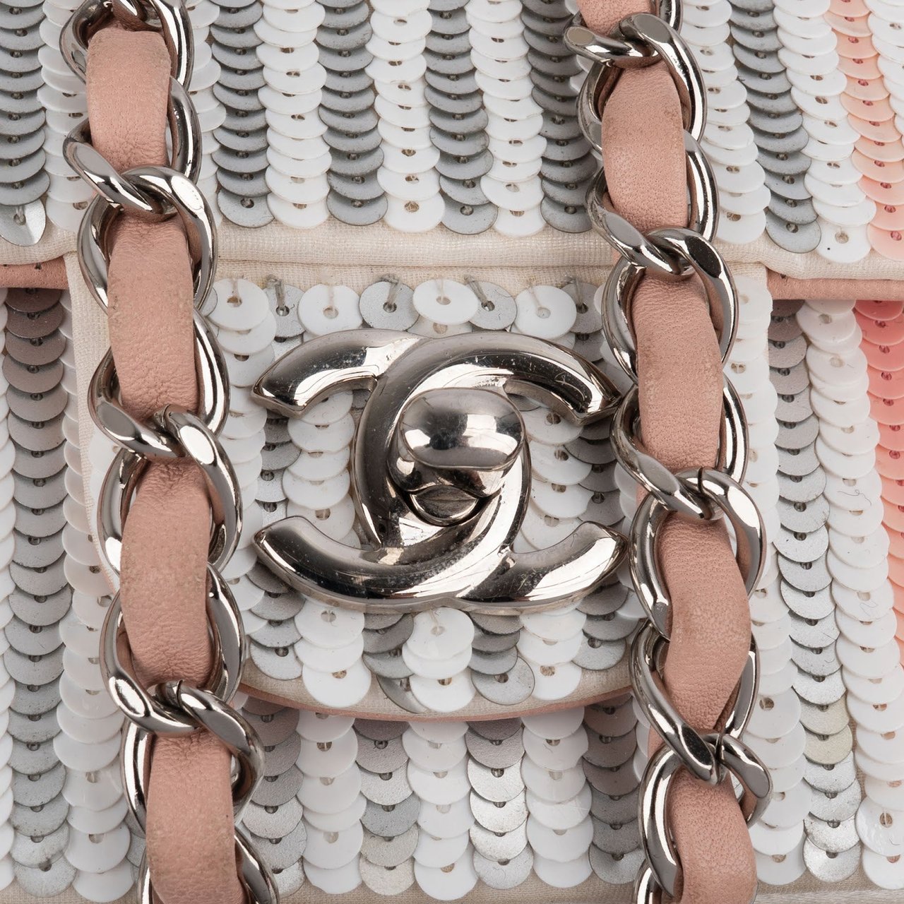 Chanel Vertical Striped Sequin Single Flap Crossbody Bag Rood