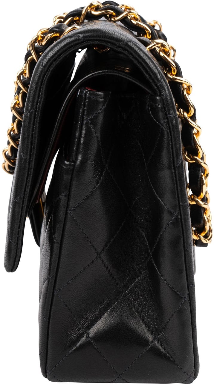 Chanel Quilted Lambskin Medium 24K Gold Double Flap Shoulder Bag Zwart