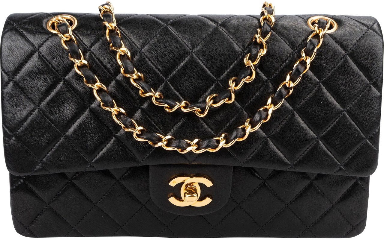 Chanel Quilted Lambskin Medium 24K Gold Double Flap Shoulder Bag Zwart