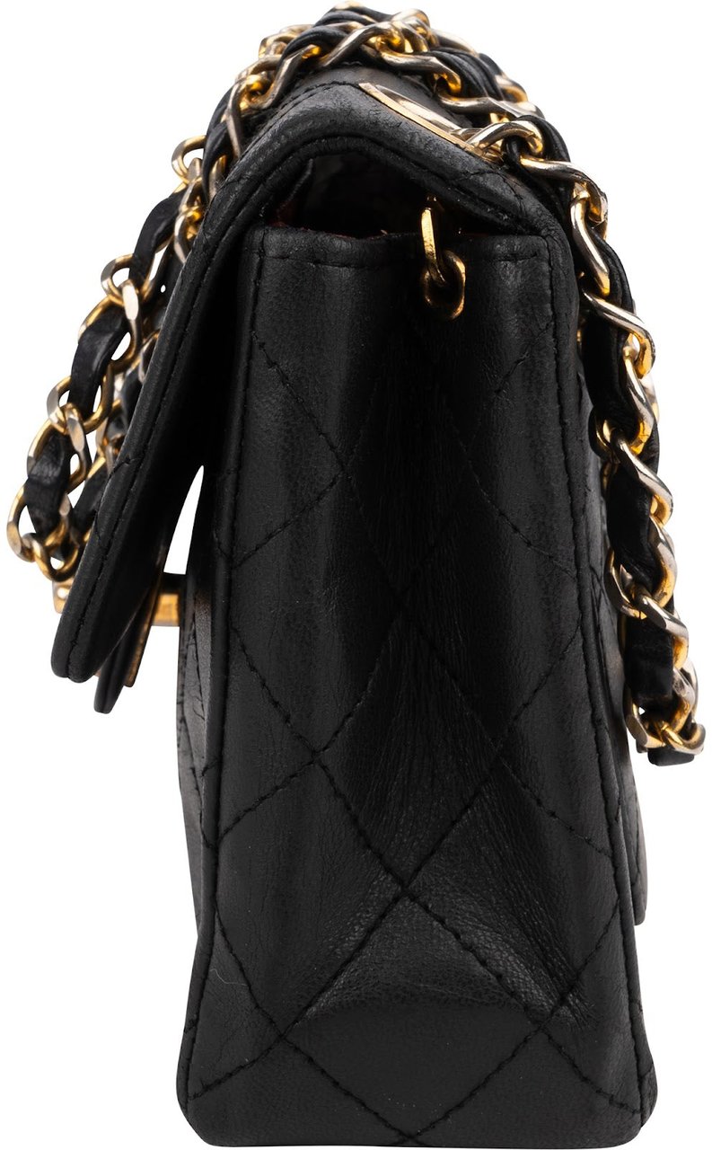 Chanel Quilted Lambskin Mini Rectangular 24K Gold Single Flap Crossbody Bag Zwart