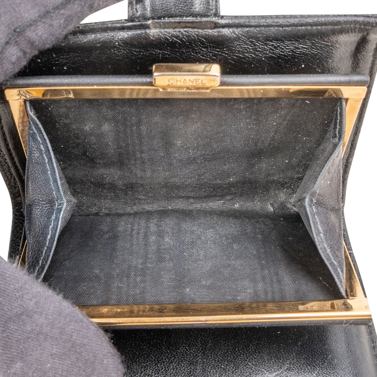 Chanel Caviar Leather CC Bifold Wallet Zwart