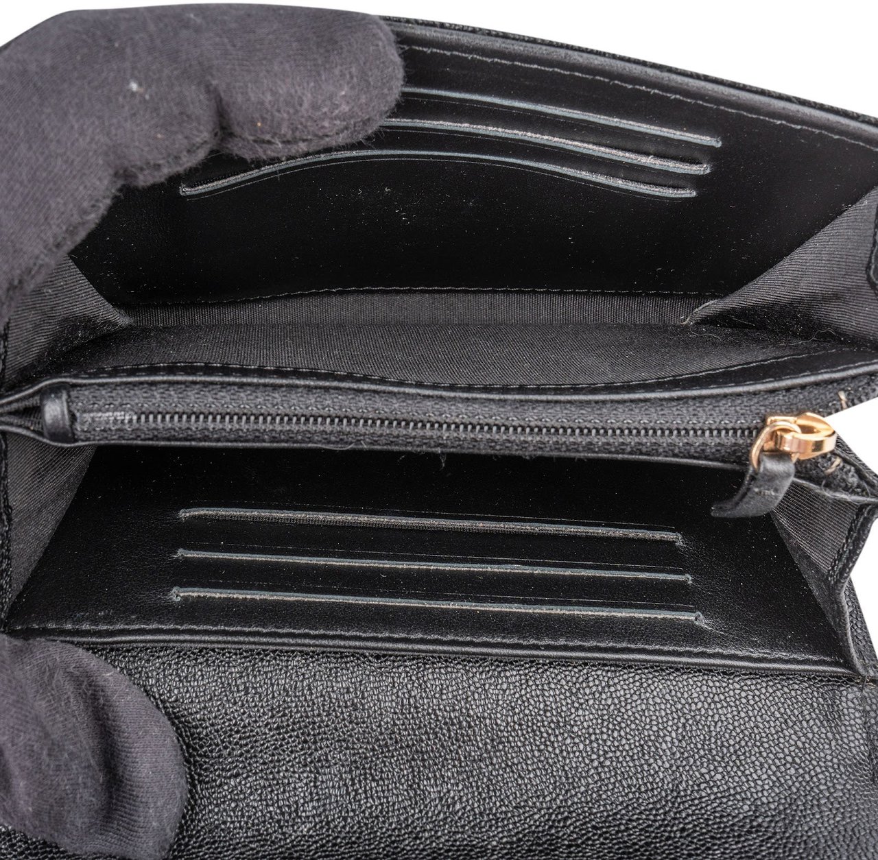 Chanel Caviar Leather Small Boy Wallet Zwart
