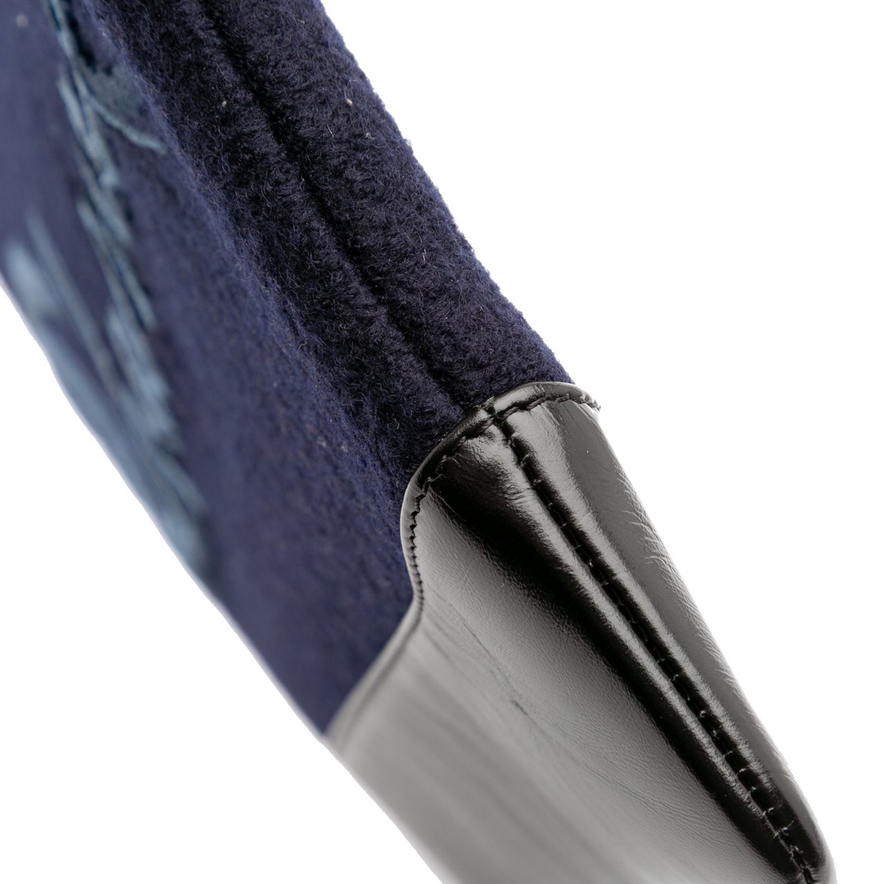 Chanel Paris-Hamburg Wool Embroidered Gabrielle Clutch Blauw