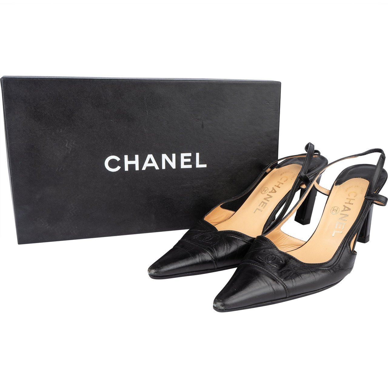 Chanel Chanel Black Leather CC Pumps (36,5) Divers