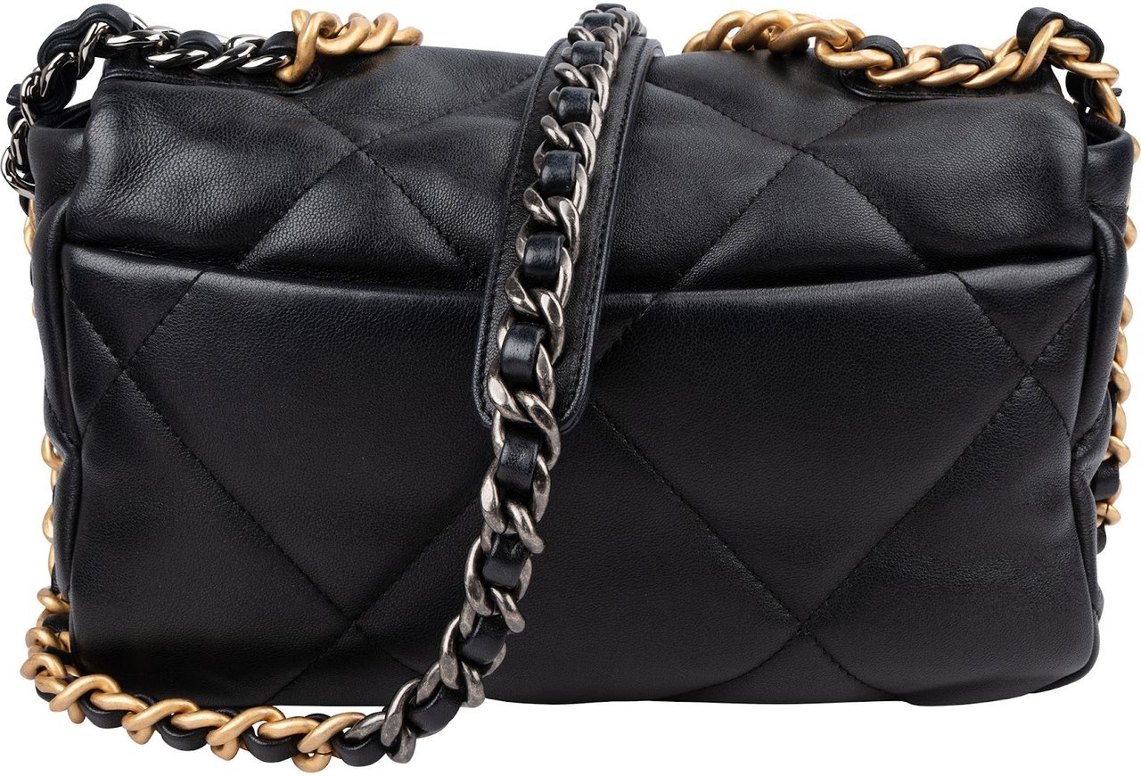 Chanel 19 Quilted Lambskin Leather Single Flap Crossbody Bag Zwart