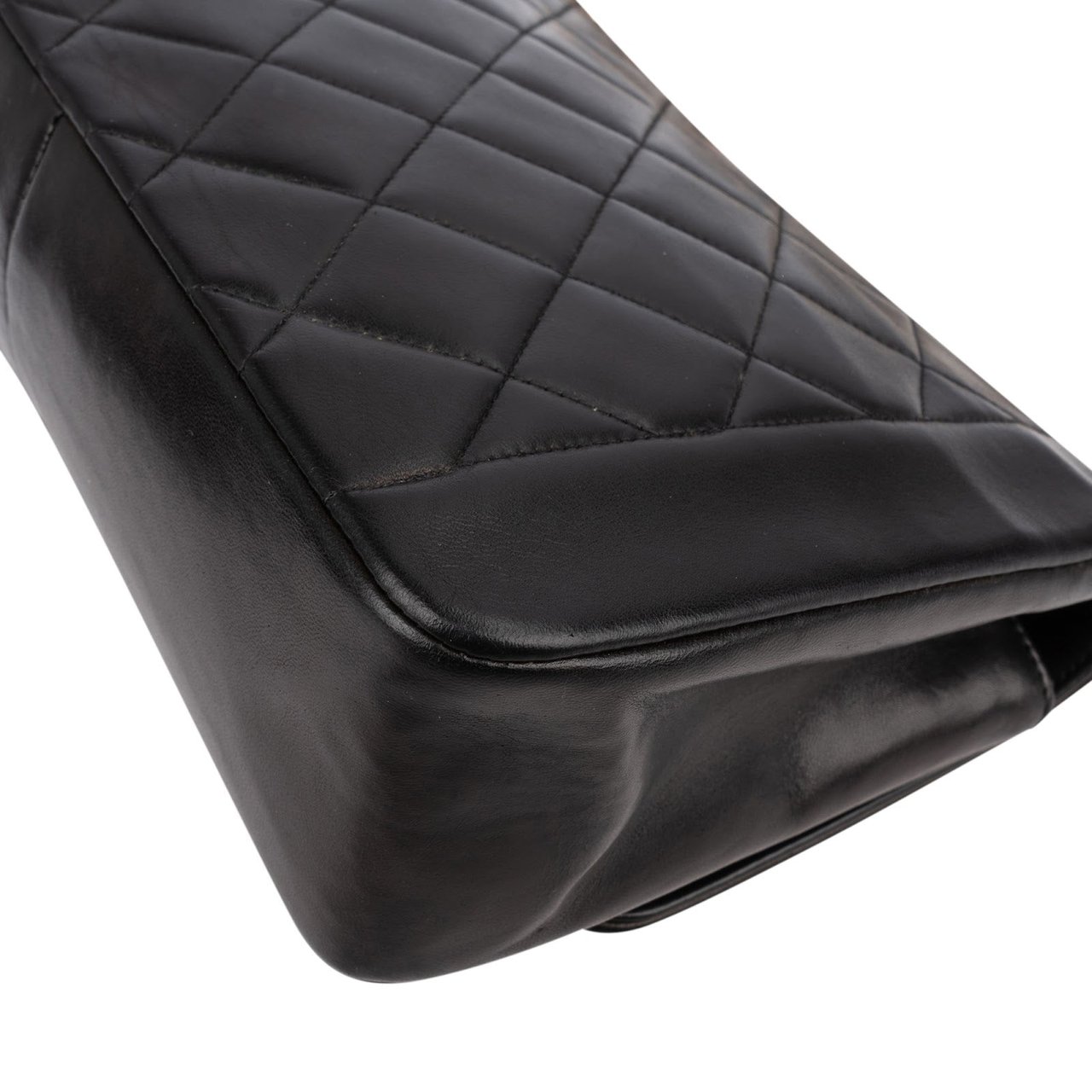 Chanel Quilted Lambskin 24K Gold Medium Diana Single Flap Crossbody Bag Zwart