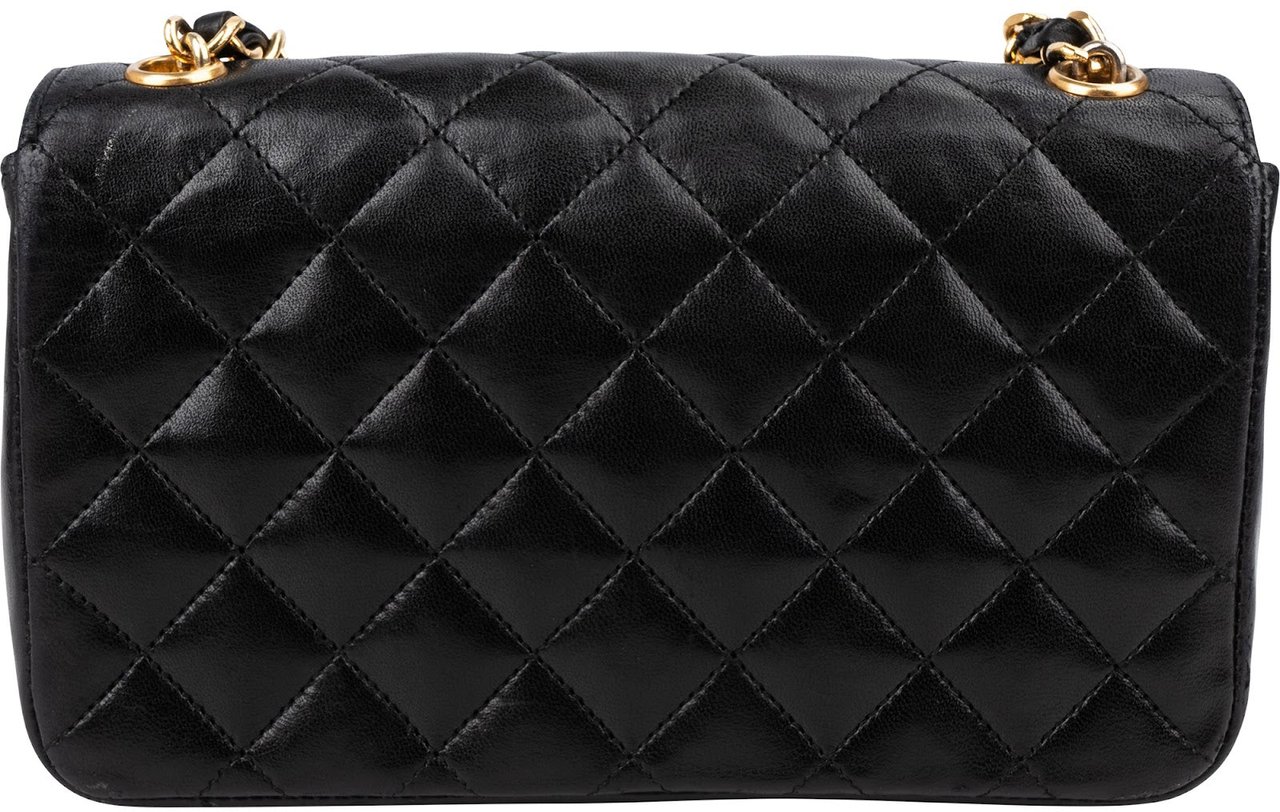 Chanel Quilted Lambskin 24K Gold Mini Single Flap Crossbody Bag Zwart
