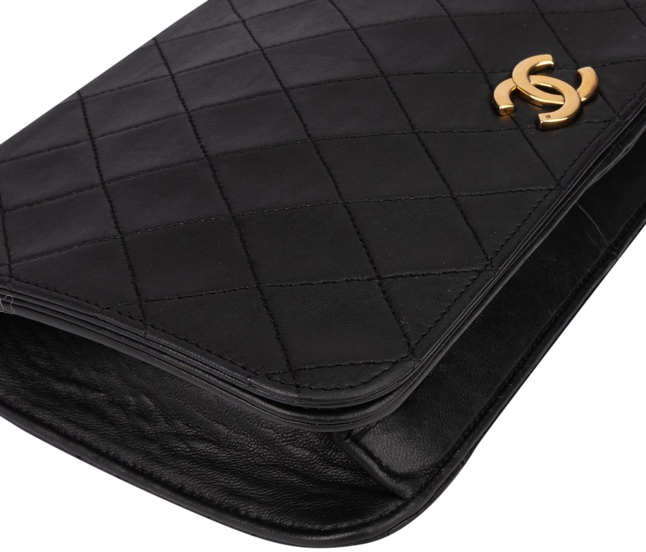 Chanel Chanel Quilted Lambskin 24K Gold Single Flap Shoulder Bag Zwart