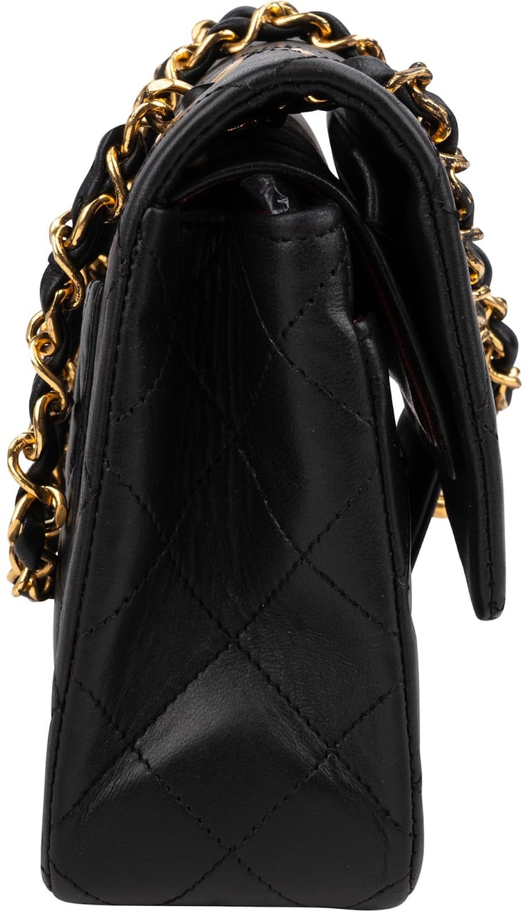 Chanel Quilted Lambskin Small 24K Gold Double Flap Shoulder Bag Zwart