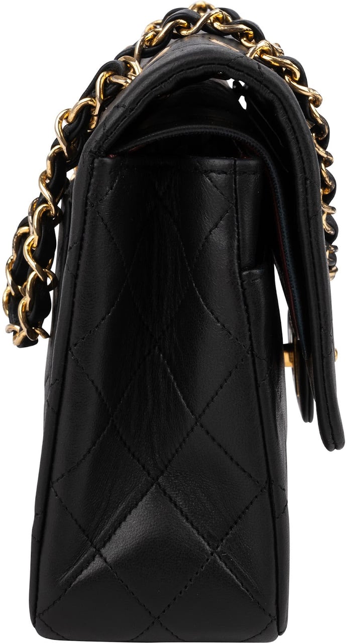 Chanel Quilted Lambskin 24K Gold Medium Double Flap Shoulder Bag Zwart