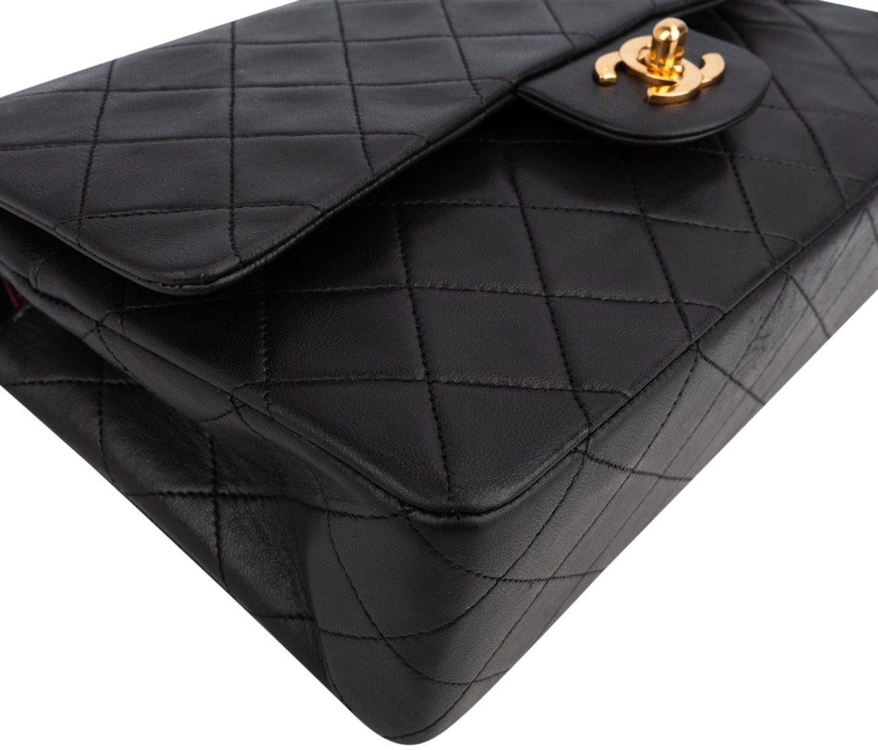 Chanel Quilted Lambskin 24K Gold Medium Double Flap Shoulder Bag Zwart