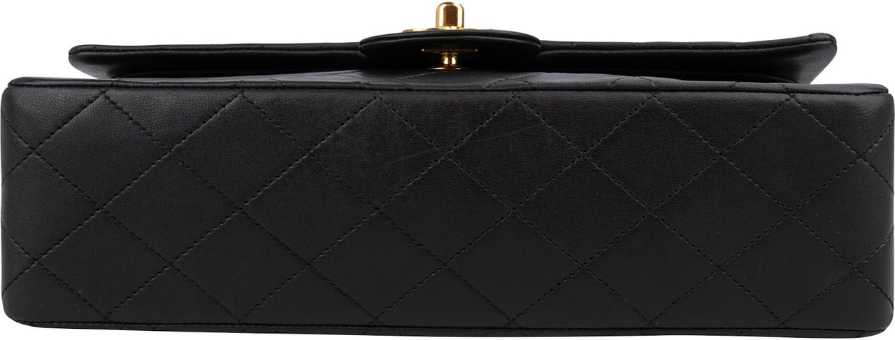 Chanel Quilted Lambskin 24K Gold Medium Double Flap Shoulder Bag Zwart