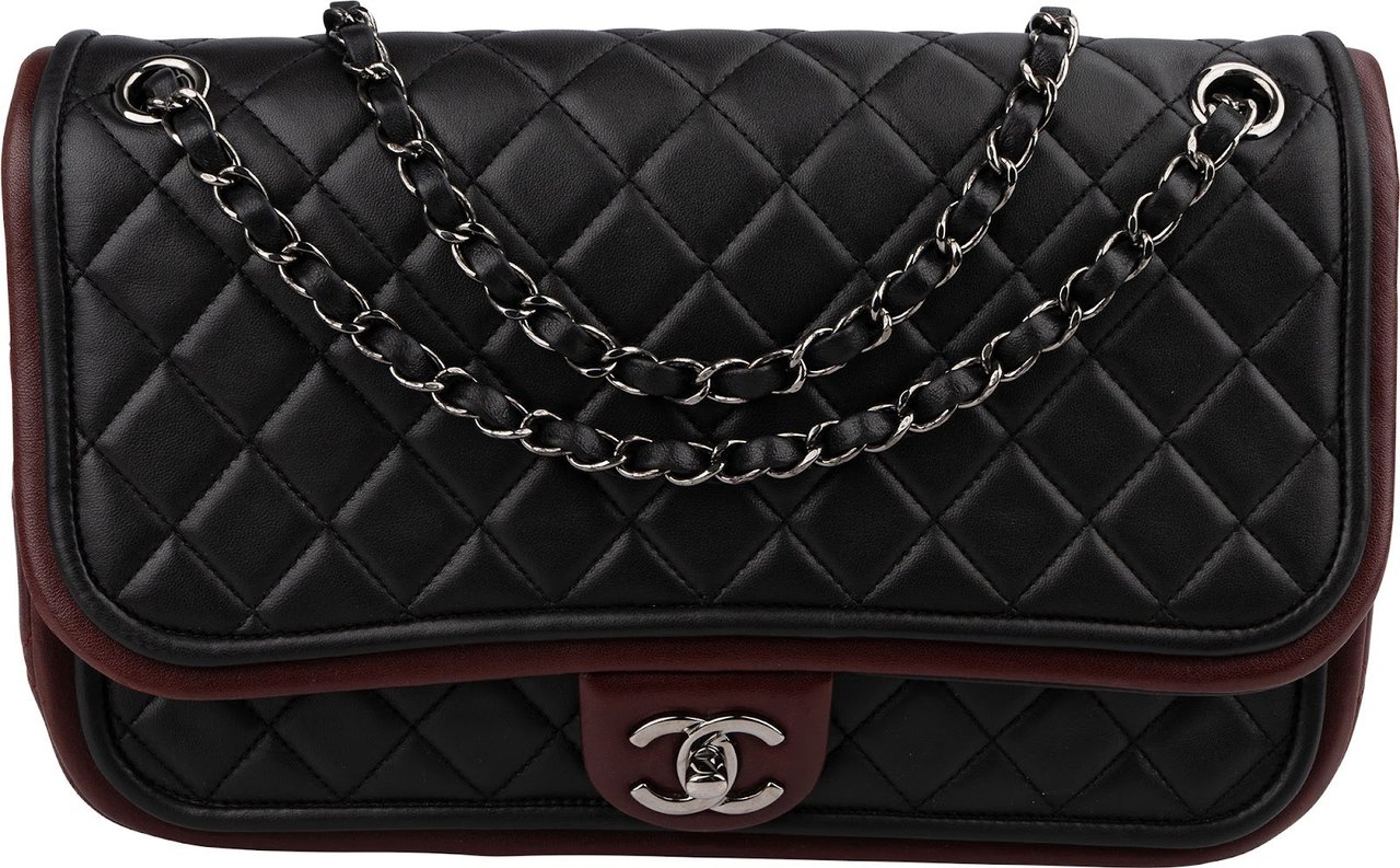 Chanel Quilted Lambskin Bicolor Jumbo Single Flap Shoulder Bag Zwart