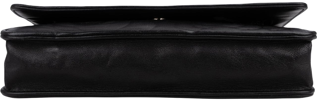 Chanel Camellia Embossed Lambskin Wallet On Chain Crossbody Bag Zwart