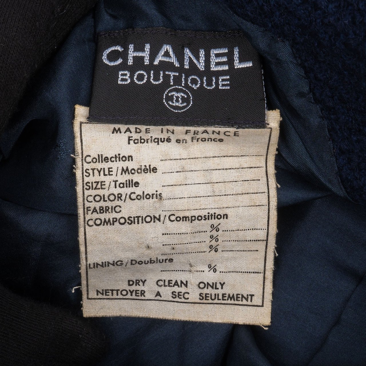 Chanel Navy Wool Tweed Fringed Button Vintage Dress (DE34 / FR36) Navy