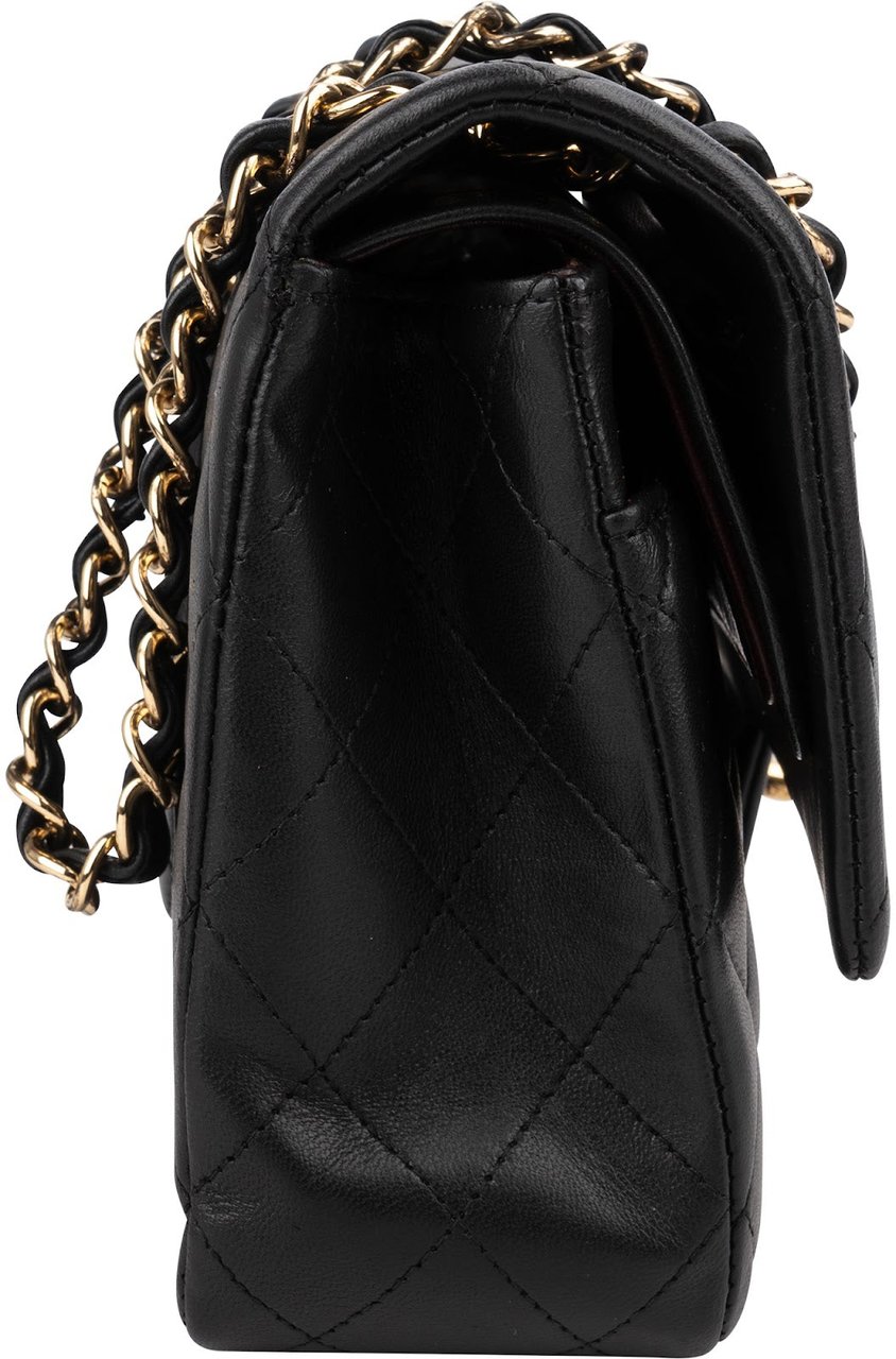 Chanel Quilted Lambskin Medium Double Flap Shoulder Bag Zwart