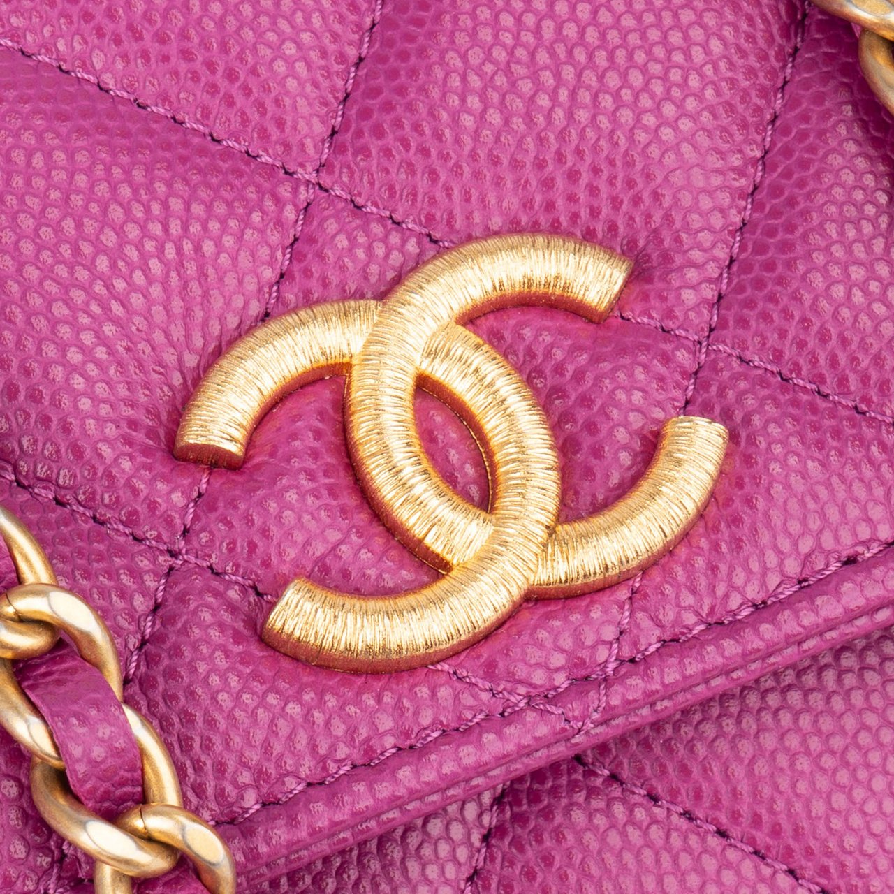Chanel Chanel Pink Quilted Caviar Leather Wallet On Chain Crossbody Bag Roze