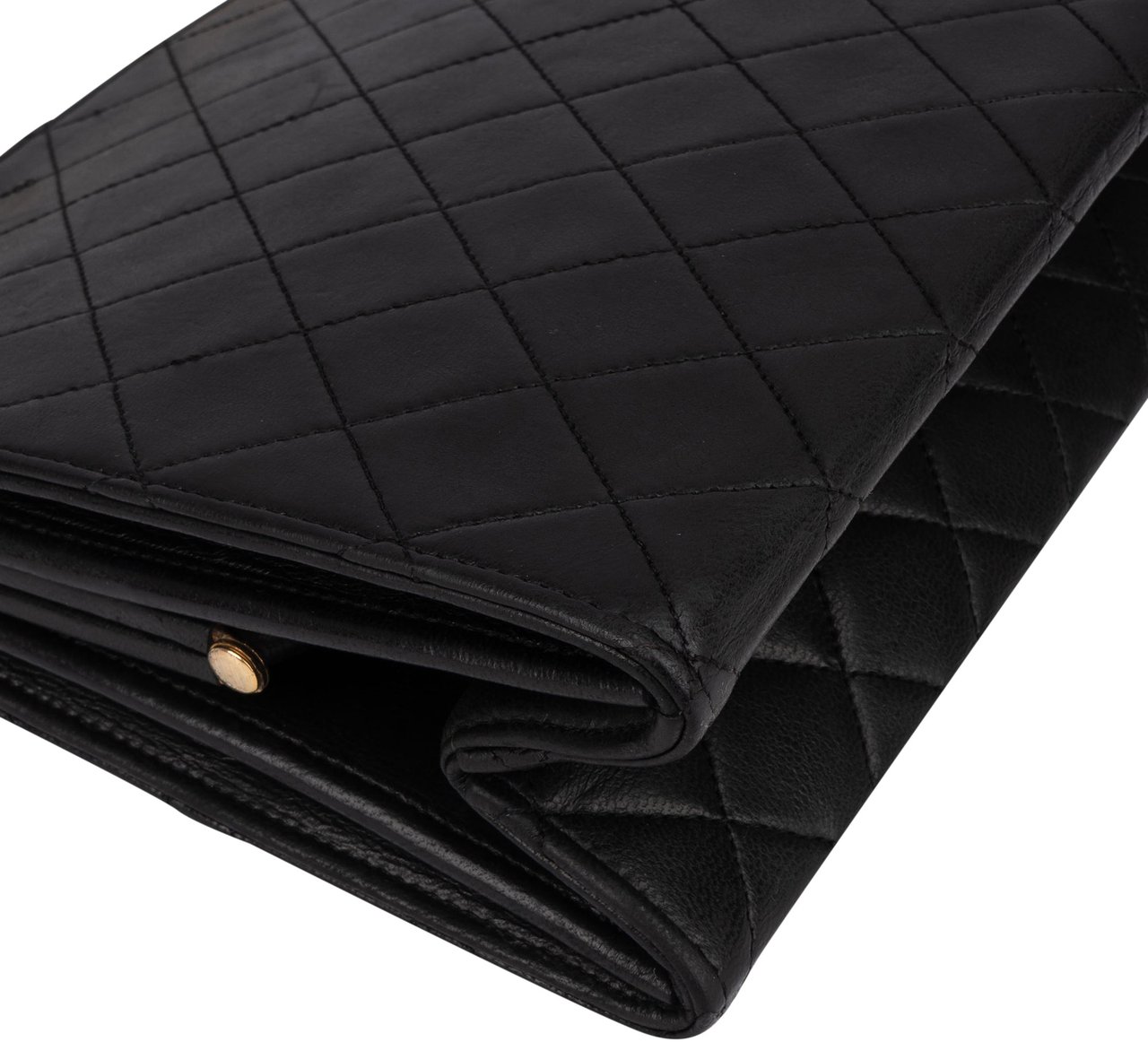 Chanel Chanel Quilted Lambskin CC Shoulder Bag Zwart