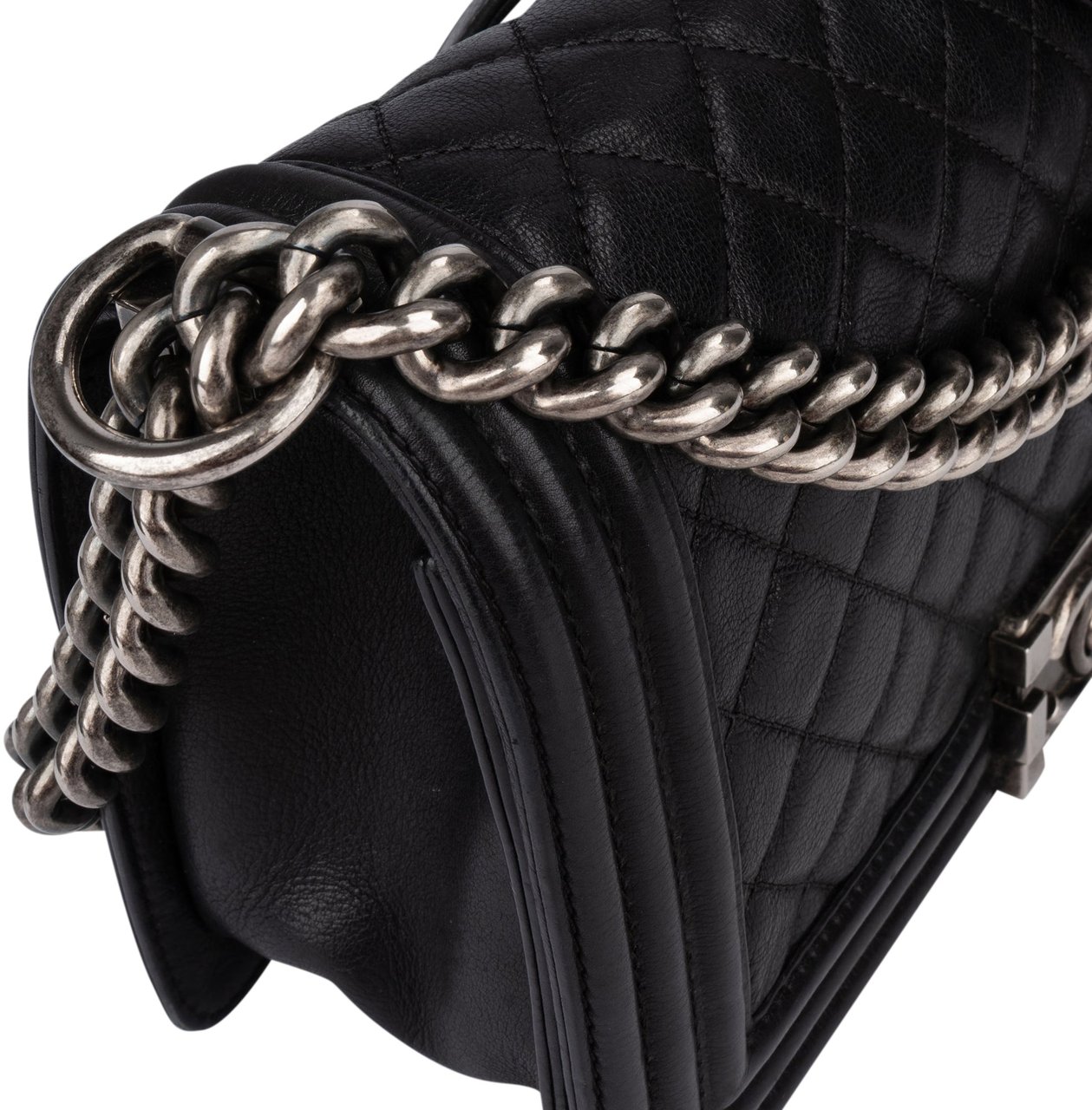 Chanel Chanel Quilted Calfskin Antique Boy Single Flap Crossbody Bag Zwart