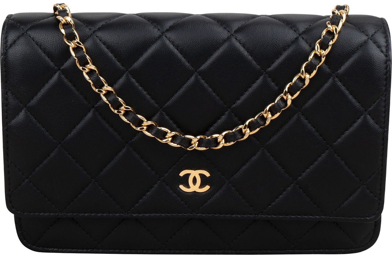 Chanel Quilted Lambskin Wallet On Chain Crossbody Bag Zwart