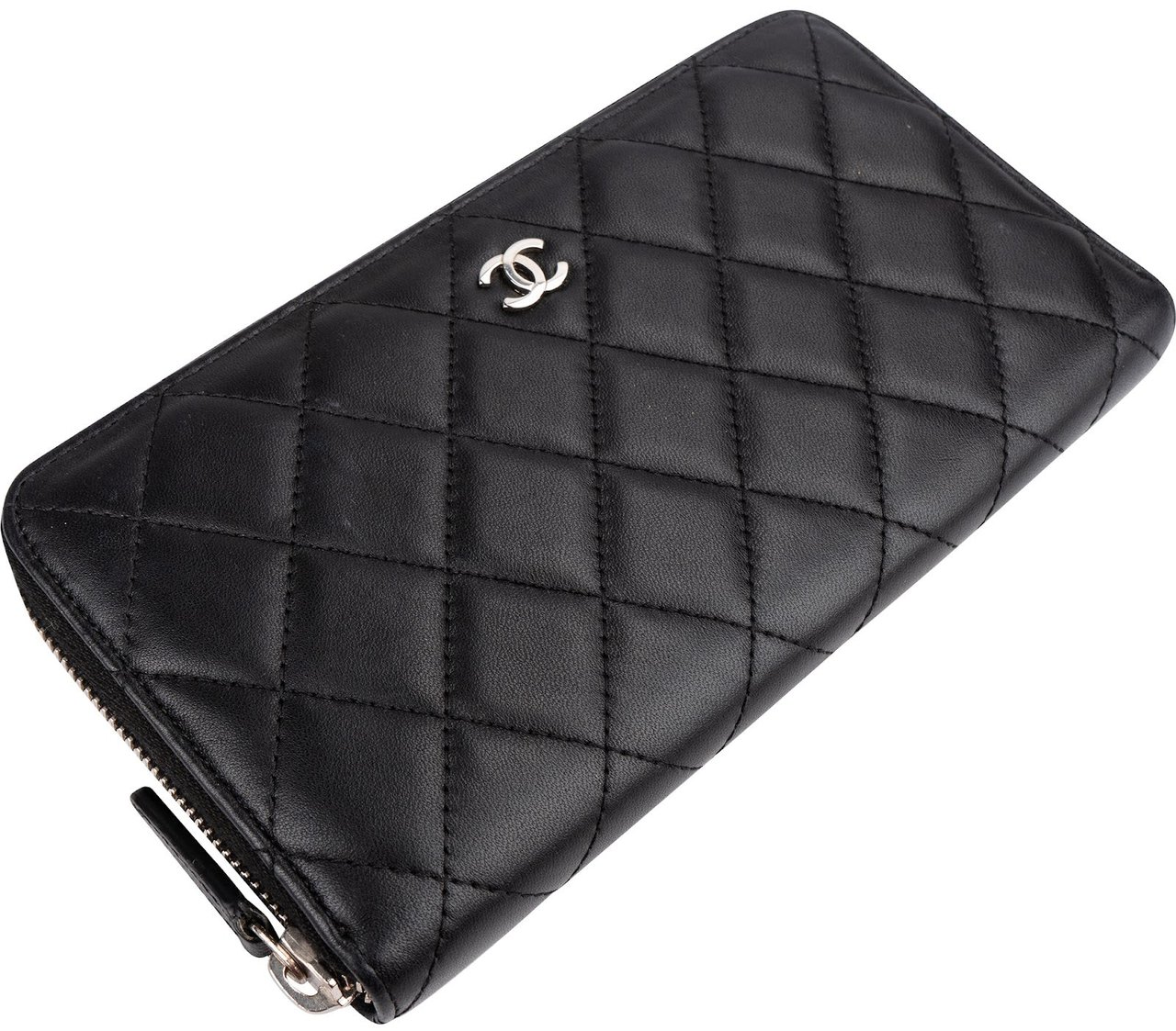 Chanel Quilted Lambskin Long Zipped Wallet Zwart