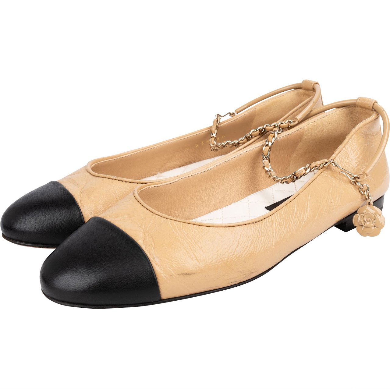 Chanel Bicolor Crinkled Leather Cap-Toe Chain Ballerina Flats (36) Beige