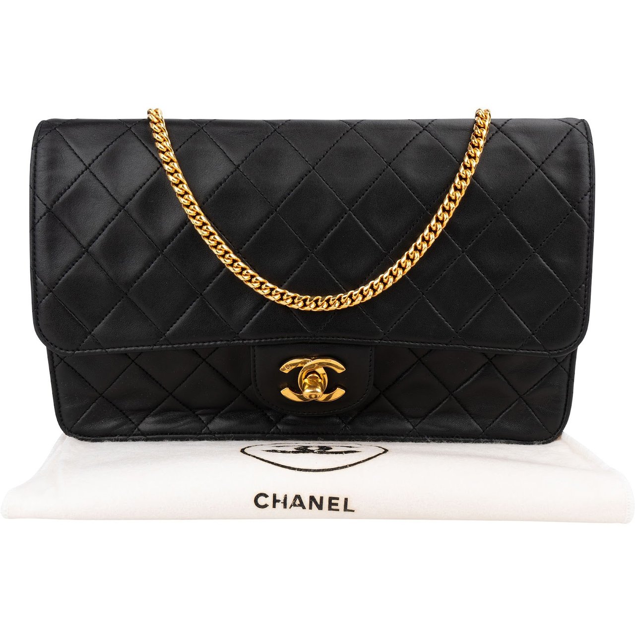 Chanel Quilted Lambskin 24K Gold Single Flap Crossbody Bag Zwart