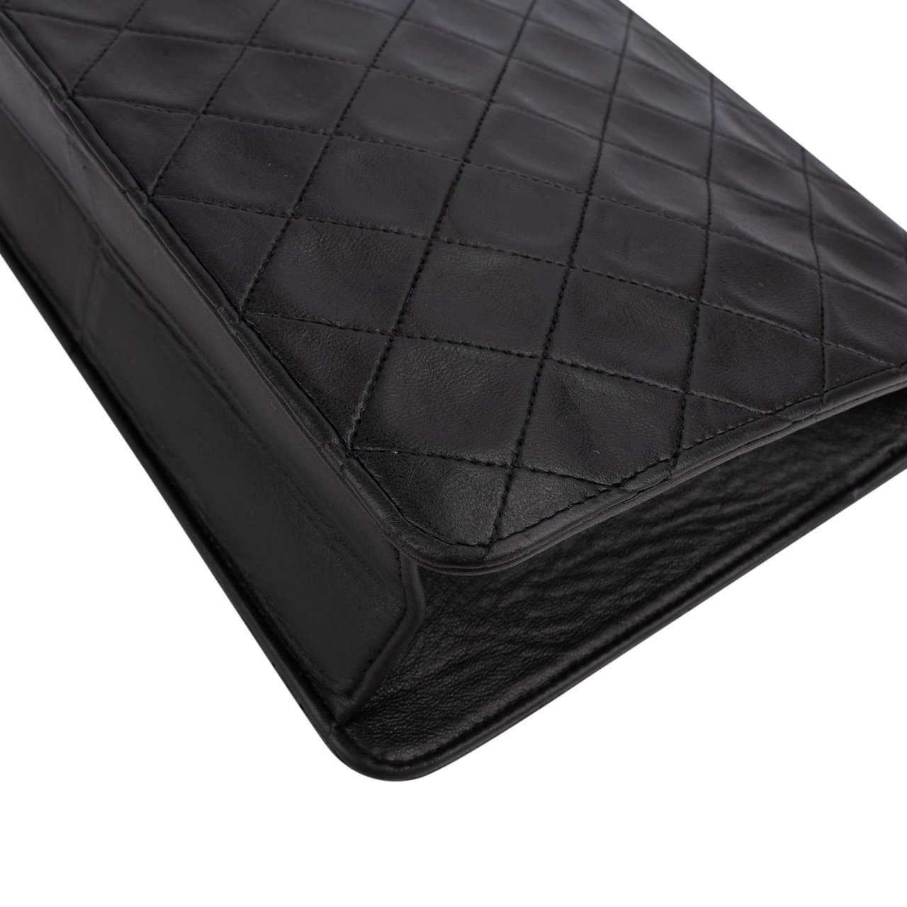 Chanel Quilted Lambskin 24K Gold Single Flap Shoulder Bag Zwart