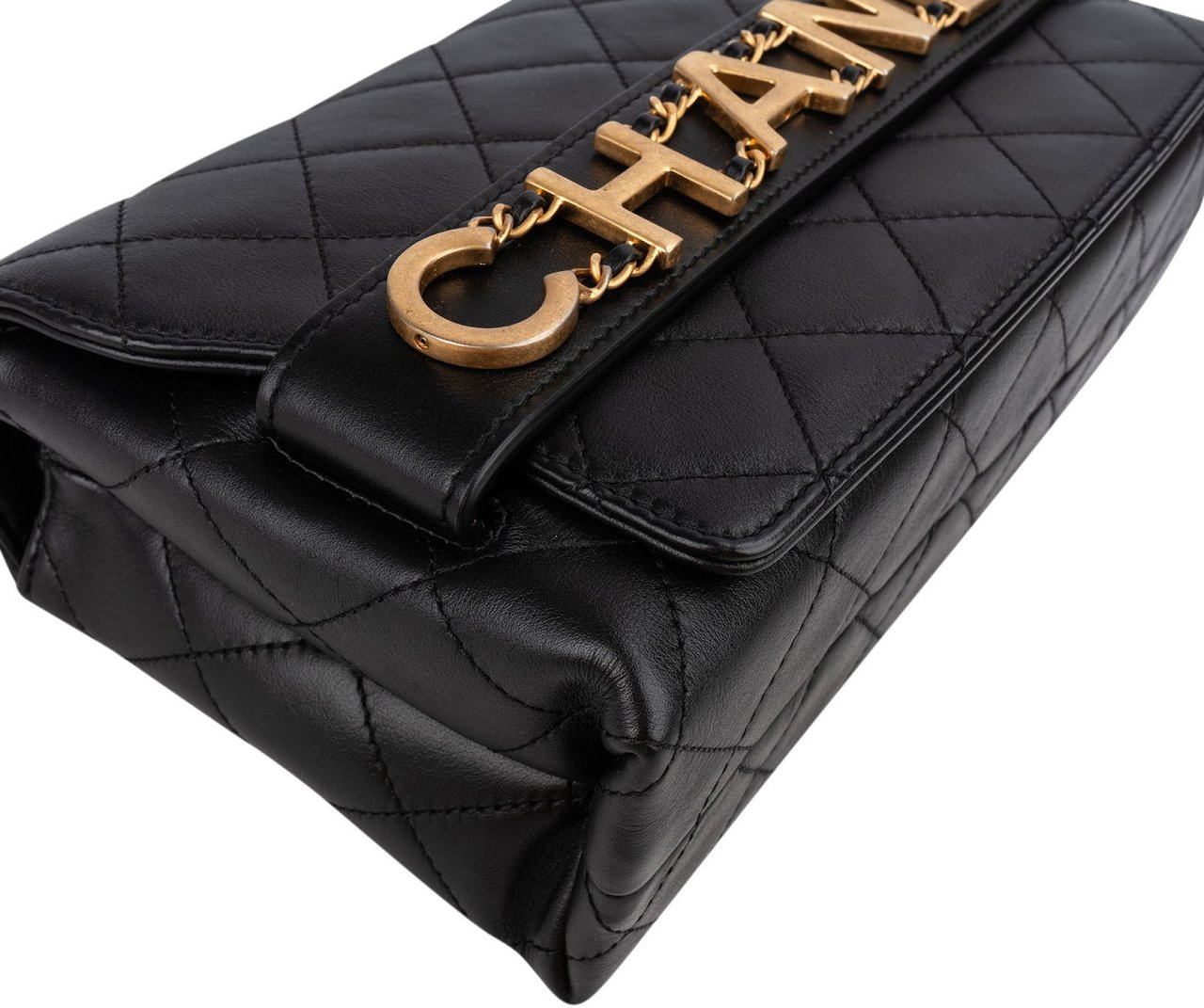 Chanel Quilted Lambskin Chain Spellout Letters Single Flap Crossbody Bag Zwart