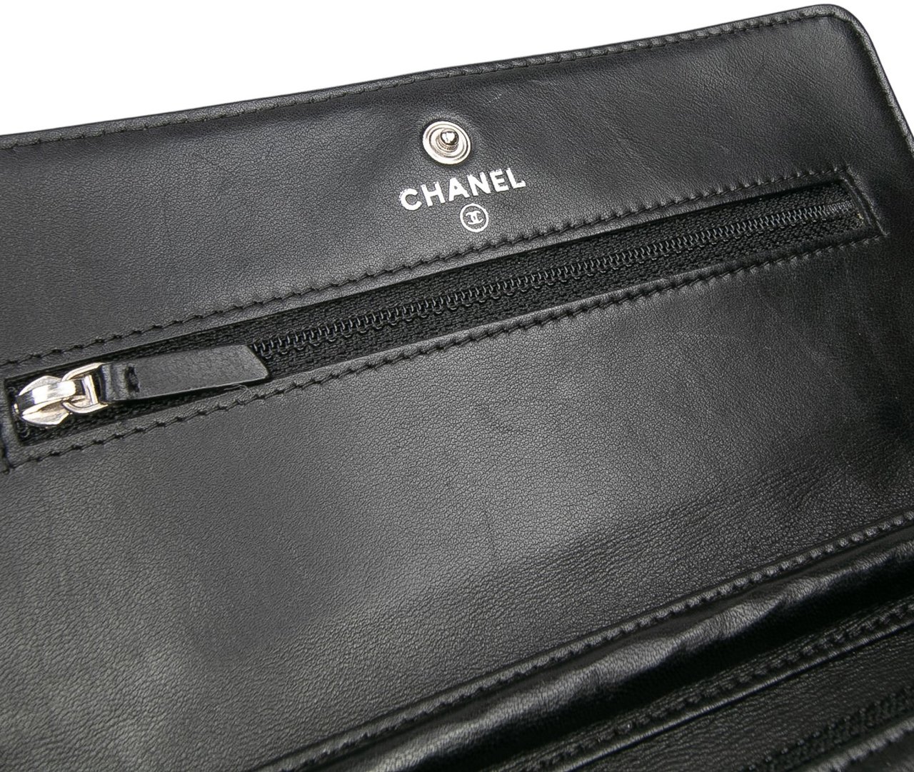 Chanel Microquilted Lambskin Wallet On Chain Zwart
