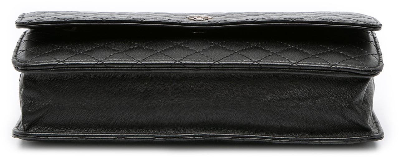 Chanel Microquilted Lambskin Wallet On Chain Zwart