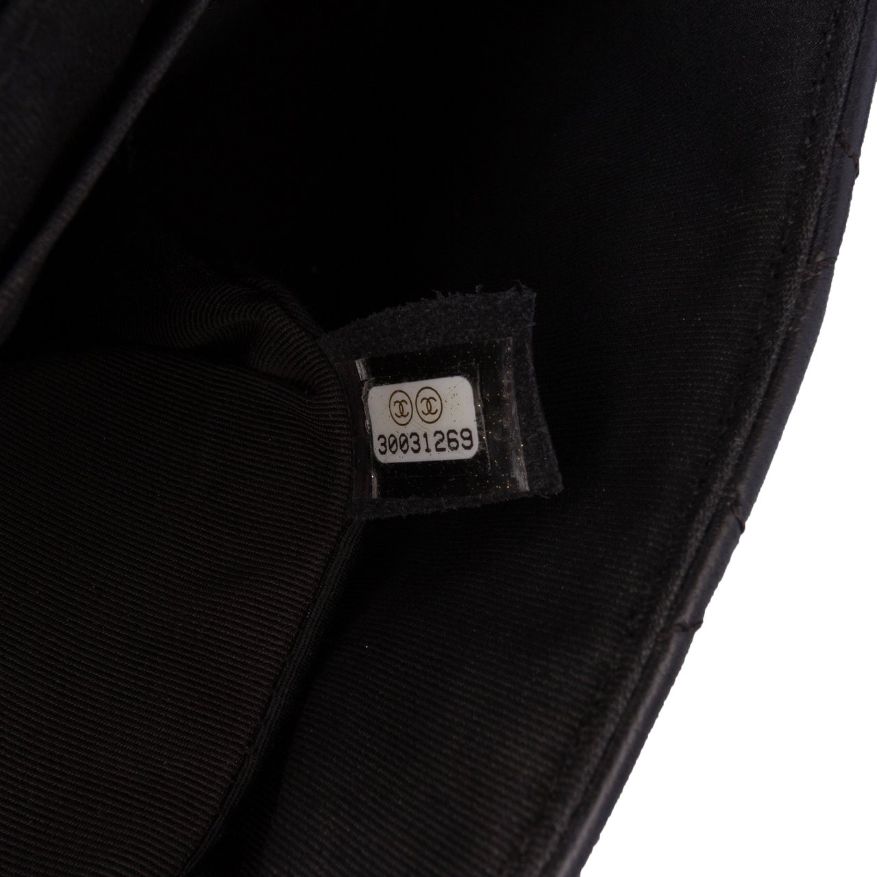 Chanel Quilted Calfskin Bolero de Chanel Flap Zwart