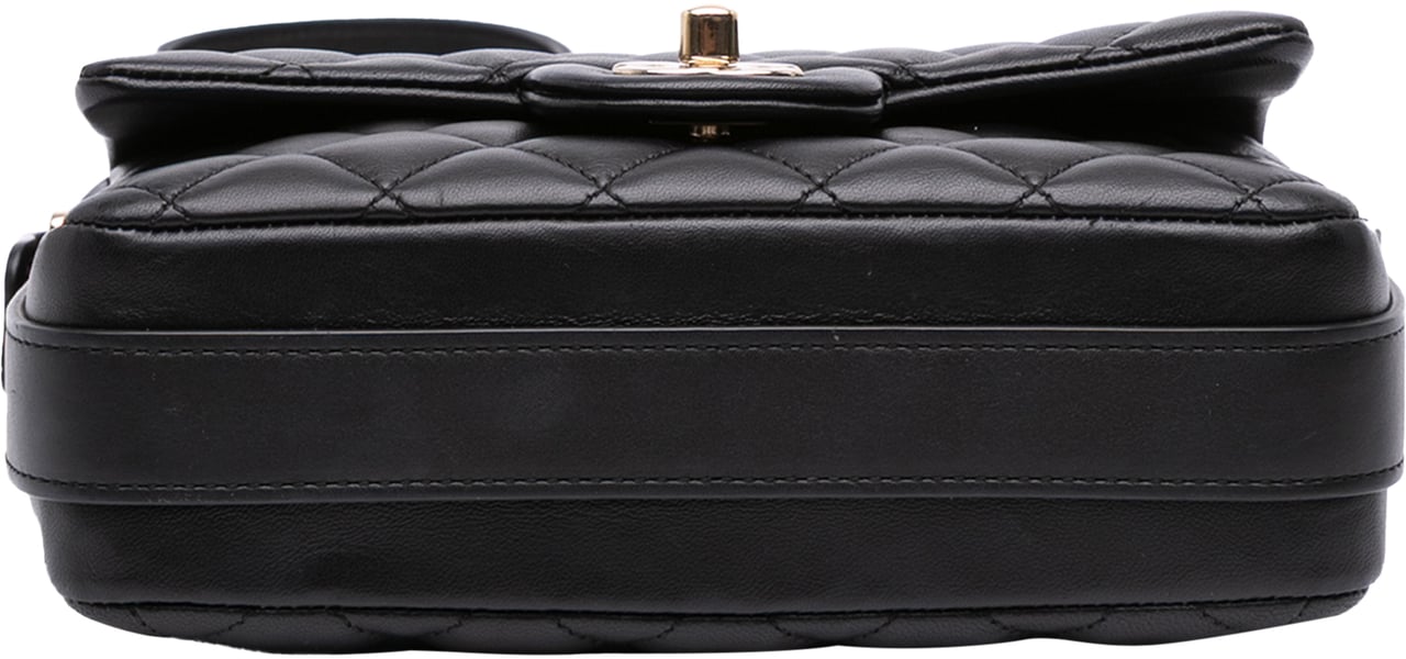 Chanel Quilted Calfskin Bolero de Chanel Flap Zwart