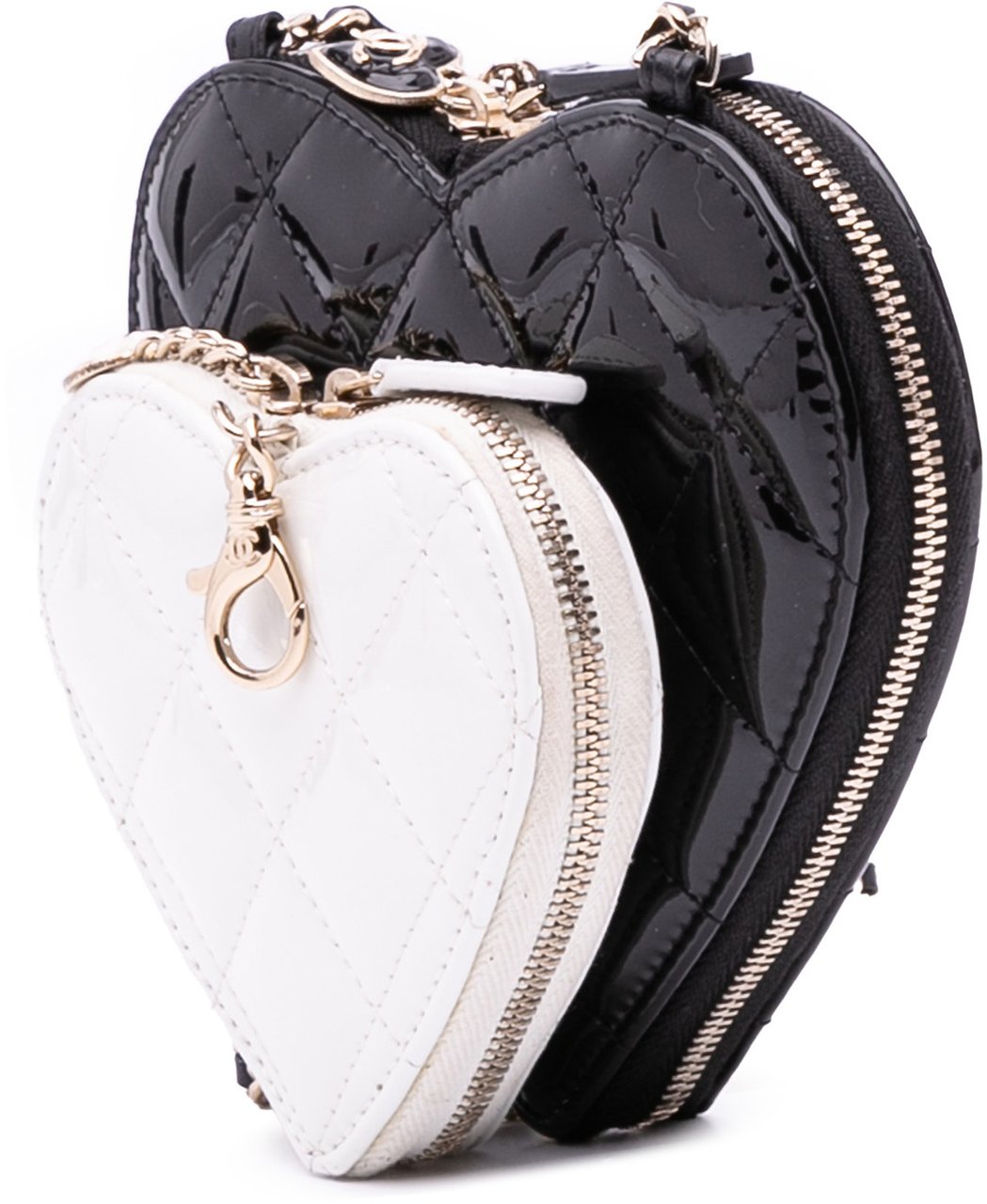 Chanel Quilted Patent Calfskin CC Heart Clutch With Chain Zwart