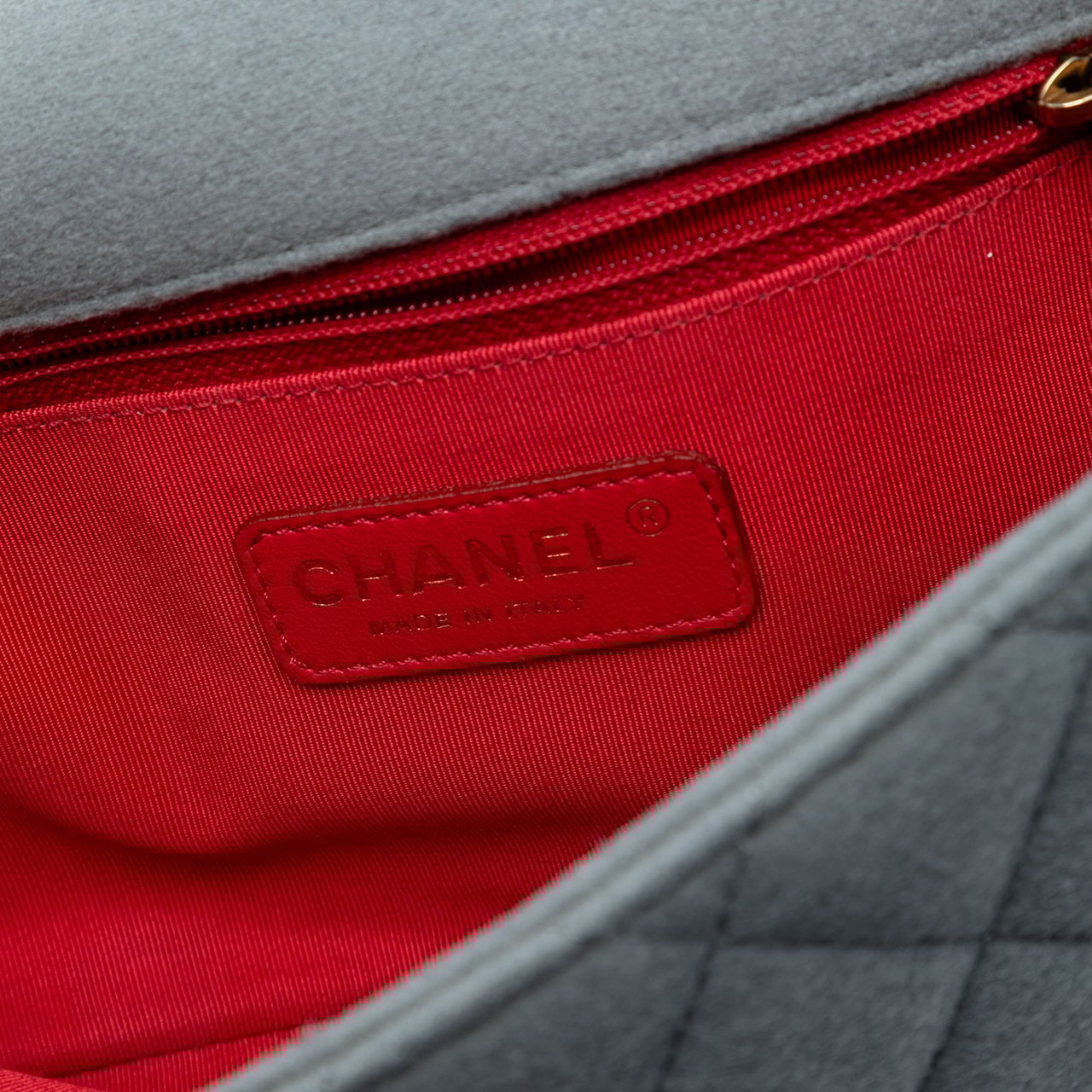 Chanel Paris Salzburg Medium Quilted Felt CC Eyelet Flap Grijs