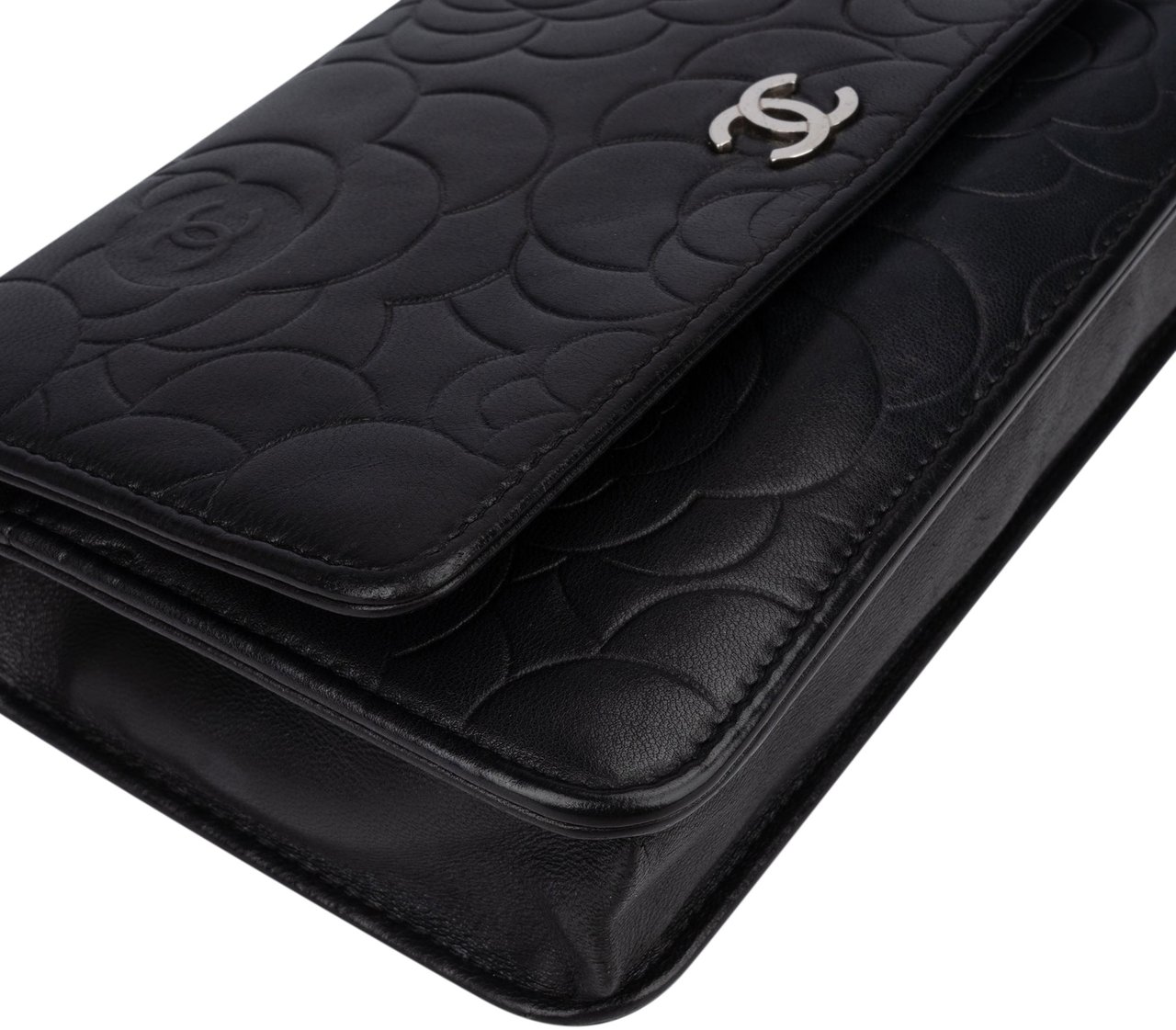 Chanel Chanel Black Camelia Wallet On Chain Crossbody Bag Zwart