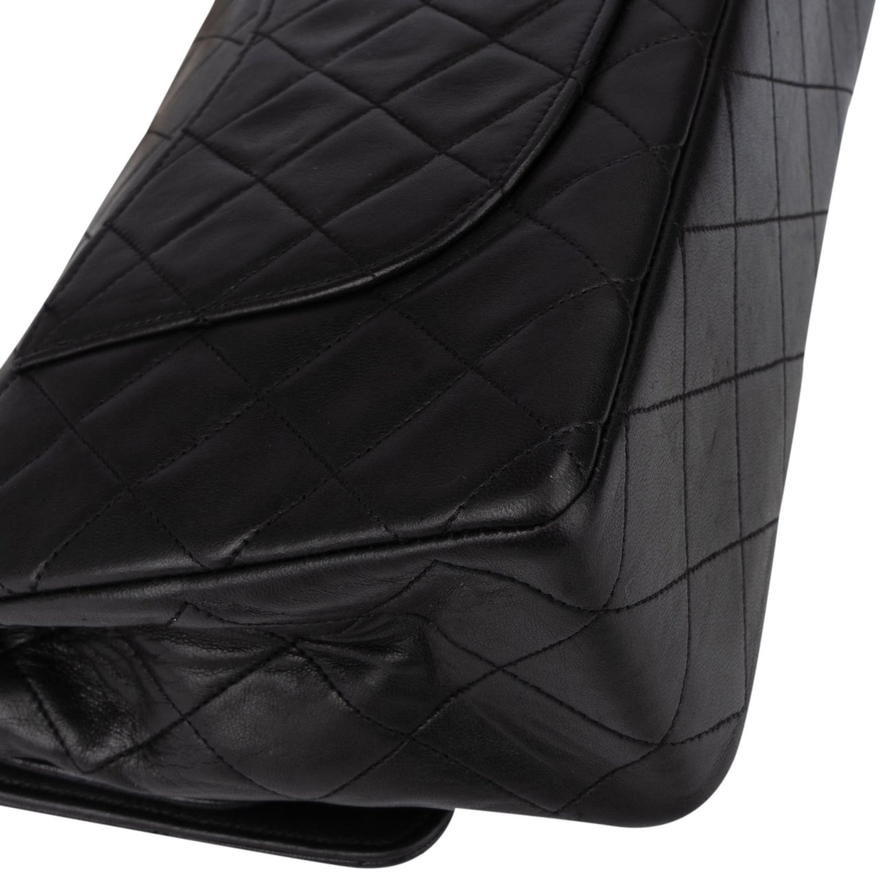 Chanel Chanel Quilted Lambskin 24K Gold Double Flap Crossbody Bag Zwart