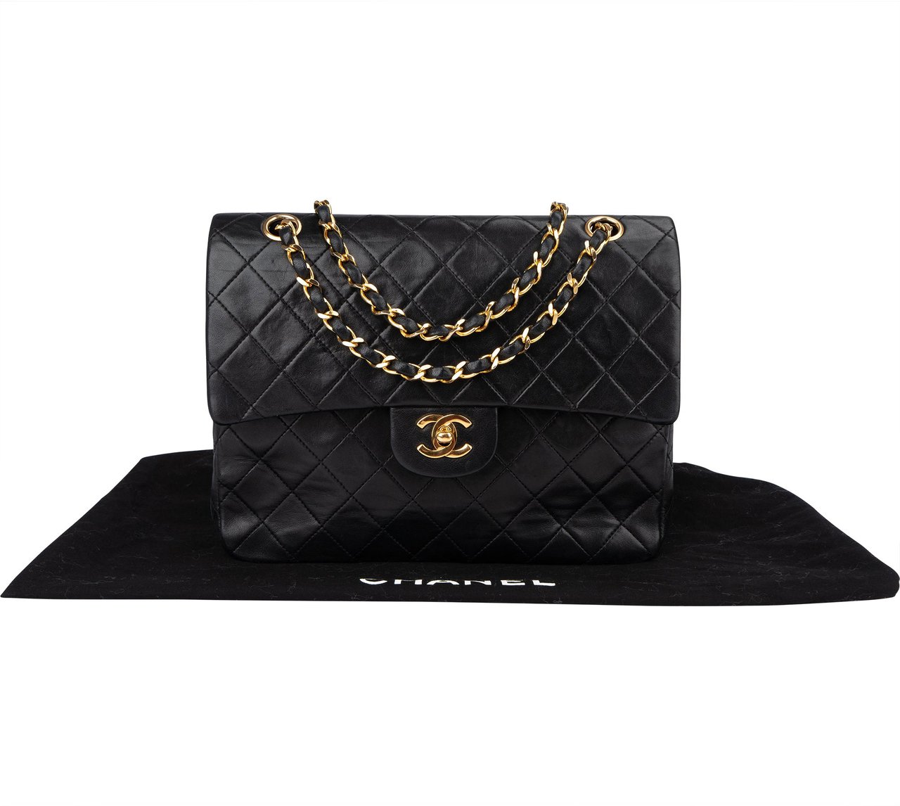 Chanel Chanel Quilted Lambskin 24K Gold Double Flap Shoulder Bag Zwart