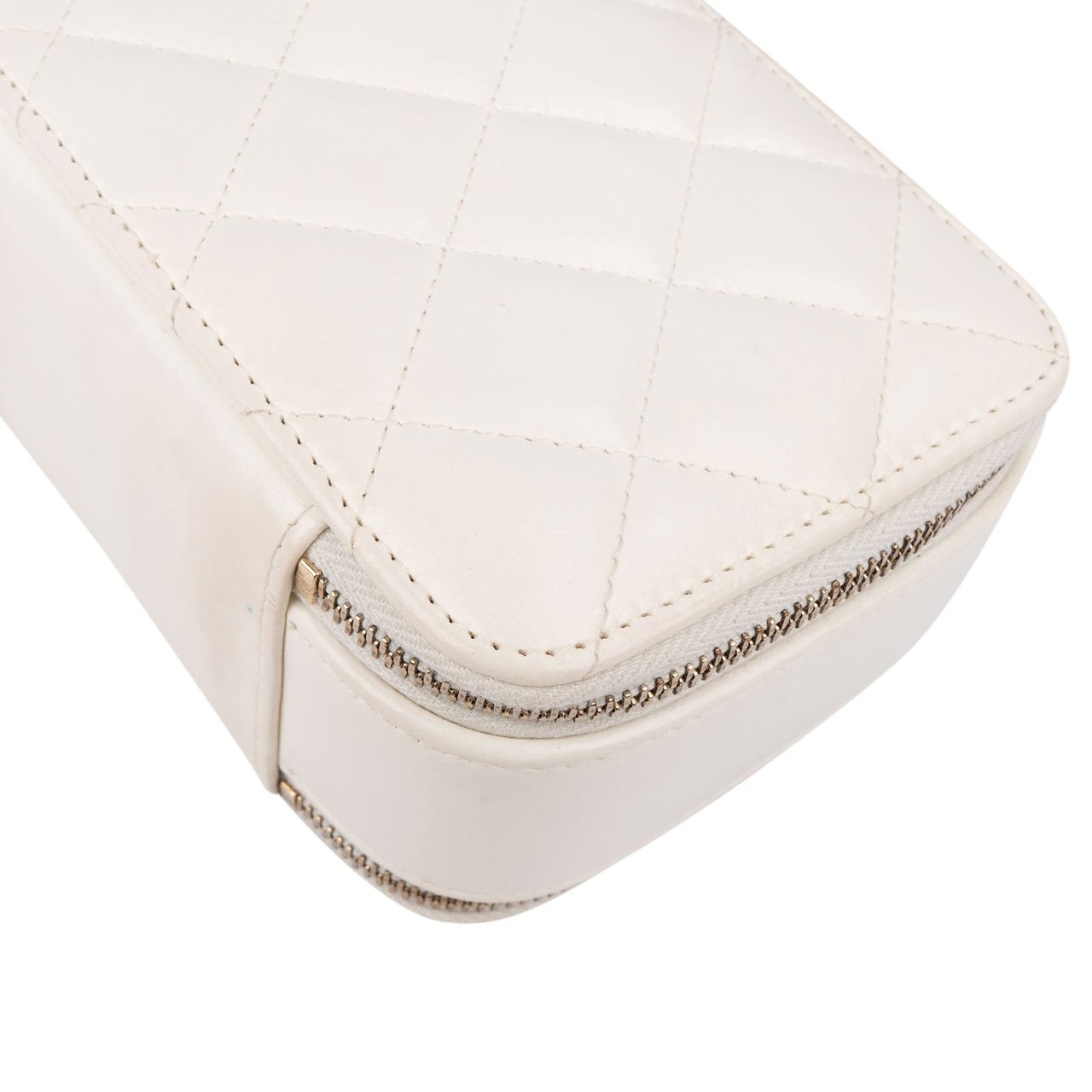 Chanel Quilted Lambskin Vanity Chain Crossbody Handbag Wit