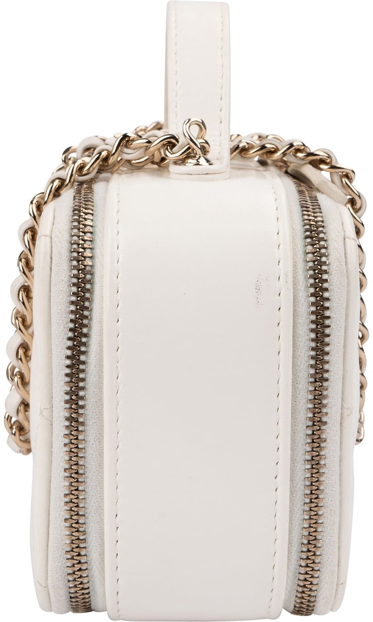Chanel Quilted Lambskin Vanity Chain Crossbody Handbag Wit