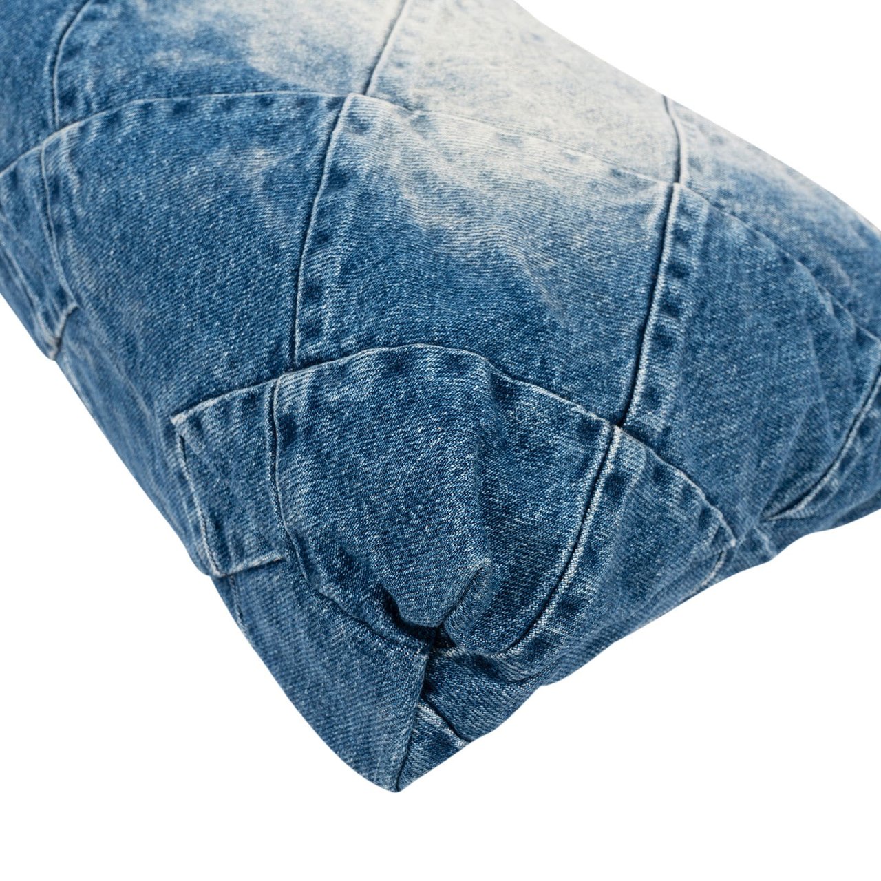 Chanel 22 Quilted Denim Chanel Tote Shoulder Bag Blauw