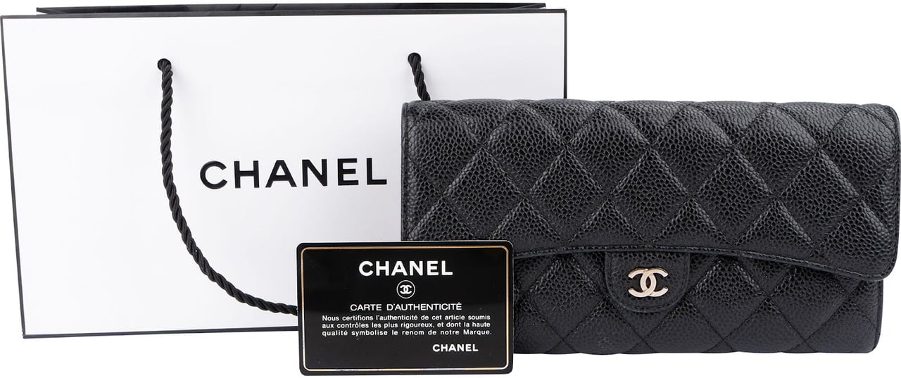 Chanel Caviar Leather Classic Flap Wallet Zwart