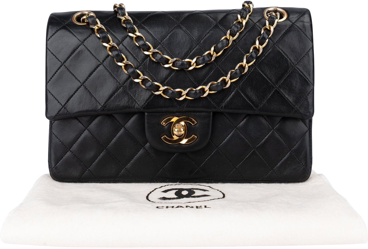 Chanel Chanel Quilted Lambskin 24K Gold Small Double Flap Shoulder Bag Zwart