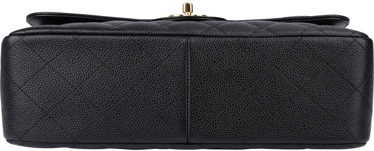 Chanel Chanel Quilted Caviar Leather Jumbo Double Flap Crossbody Bag Zwart