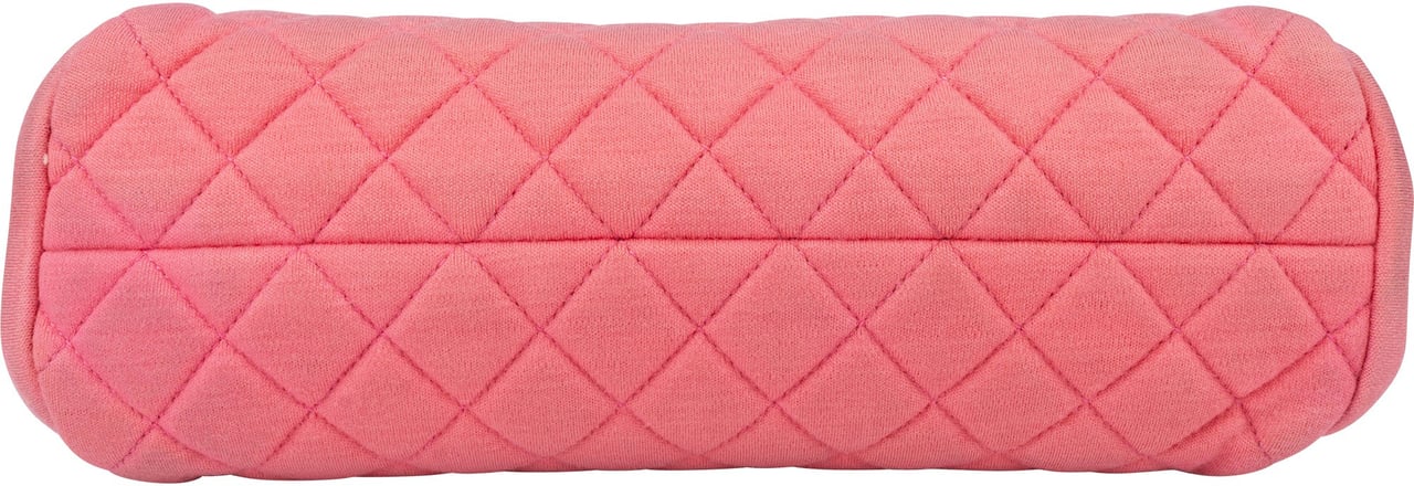 Chanel Chanel Pink Quilted Cotton CC Shoulder Bag Roze