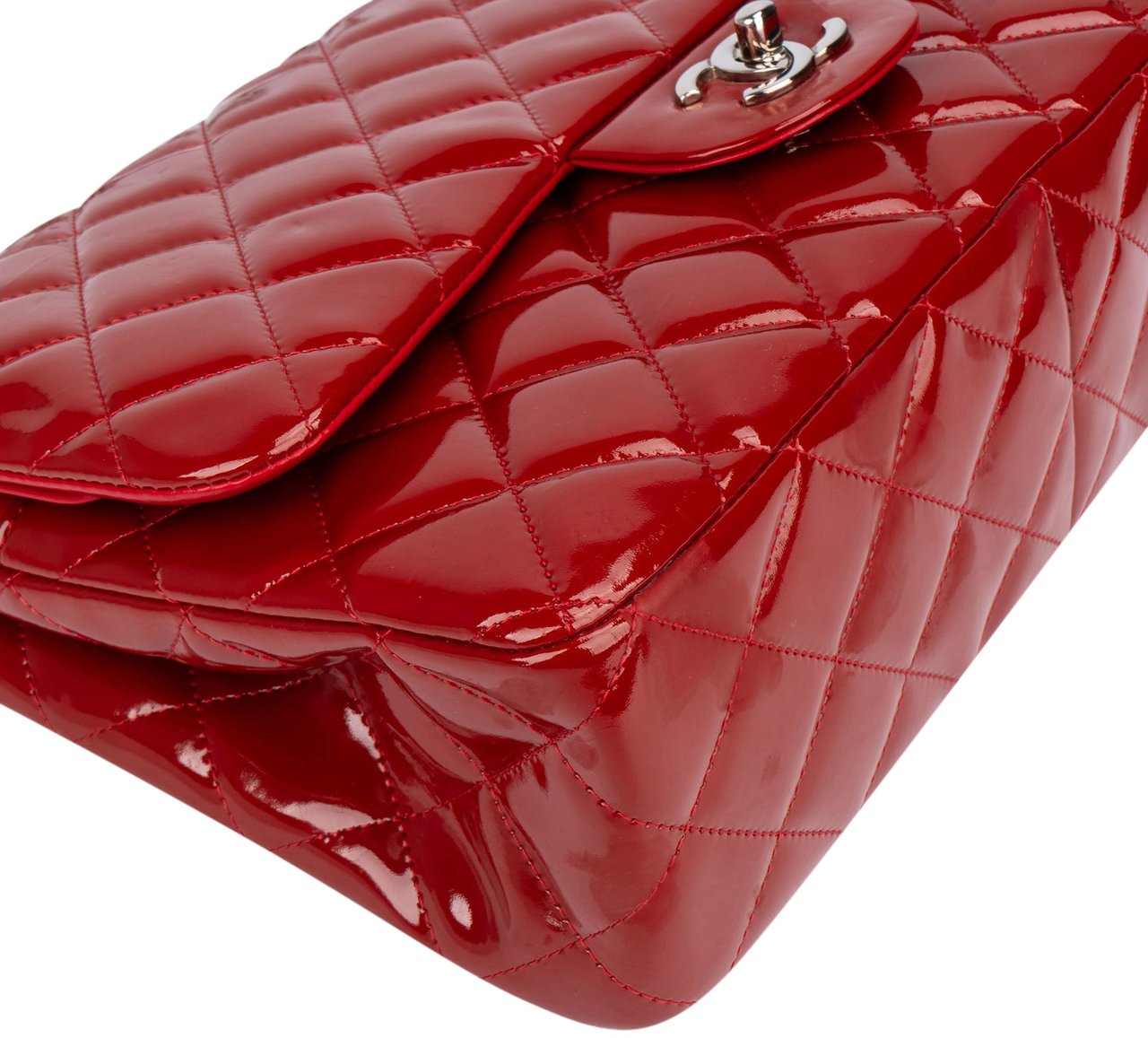 Chanel Chanel Quilted Patent Leather Palladium Jumbo Double Flap Crossbody Bag Rood