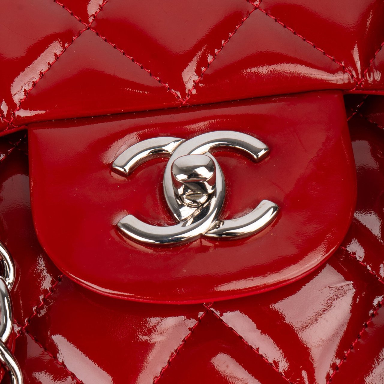 Chanel Chanel Quilted Patent Leather Palladium Jumbo Double Flap Crossbody Bag Rood